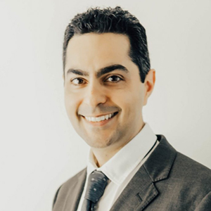 Dr. Siamak Khosrotehrani – General and Cosmetic Dentist in Vancouver BC at O2 Dental.